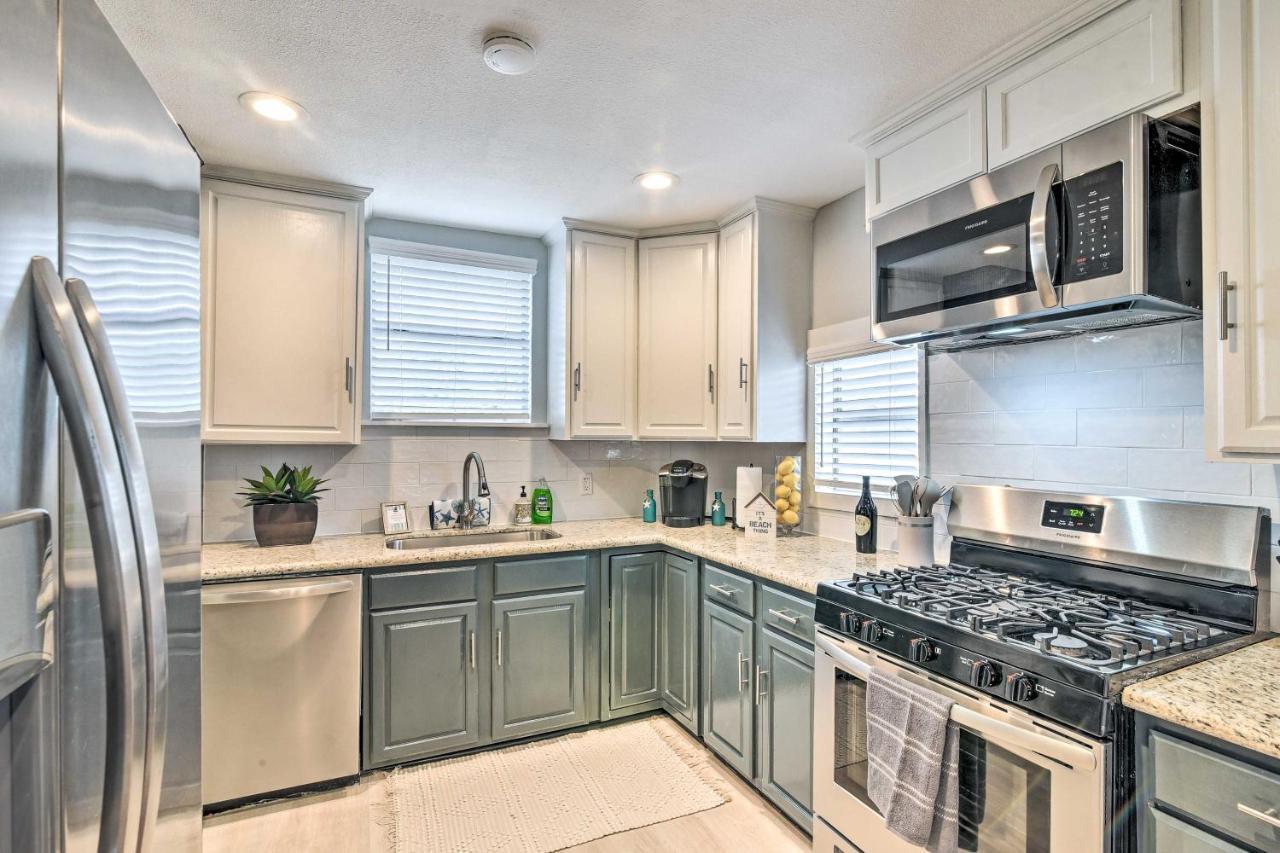 Galveston Home About 1 Mi To Pier, Fishing, And Beaches エクステリア 写真