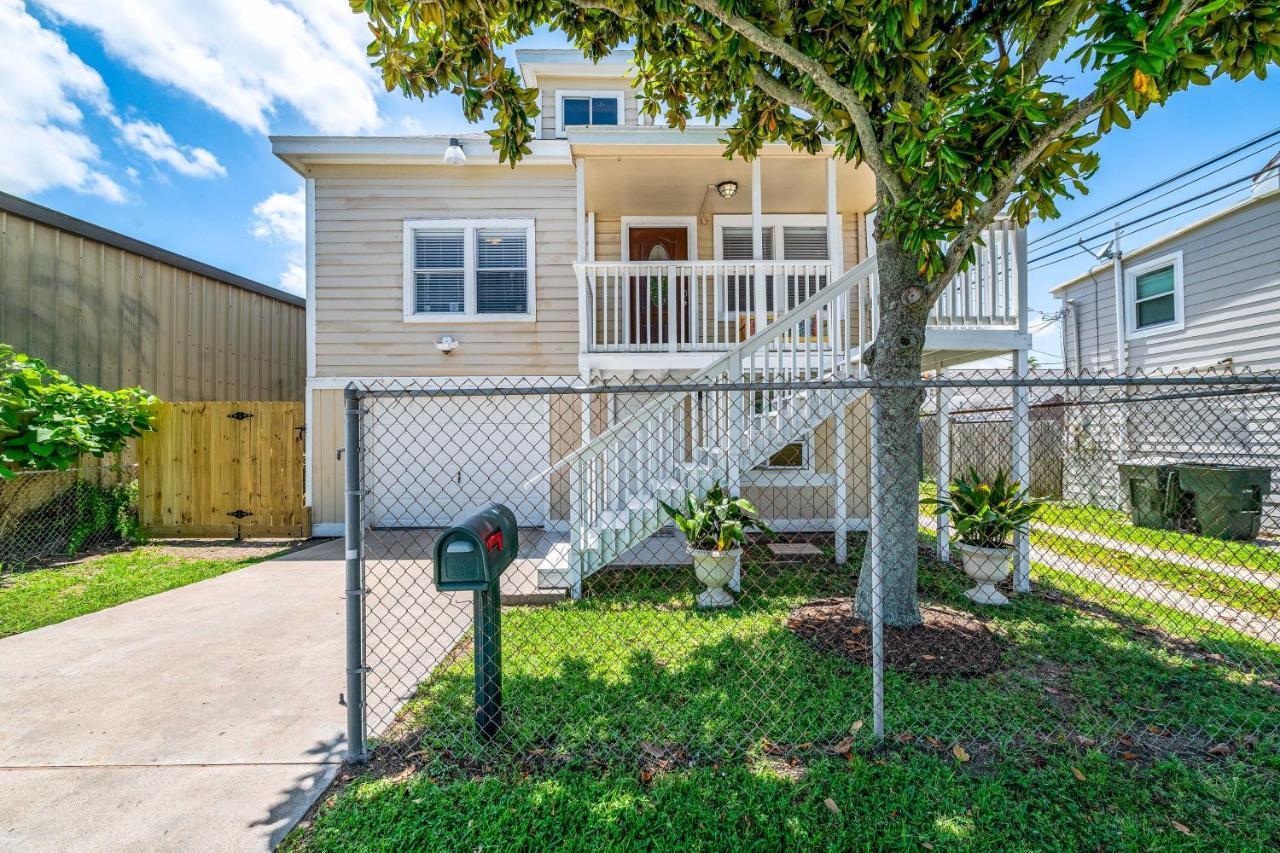 Galveston Home About 1 Mi To Pier, Fishing, And Beaches エクステリア 写真